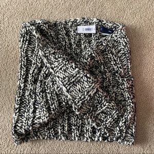 Gap twist knit circle loop cowl scarf black ivory